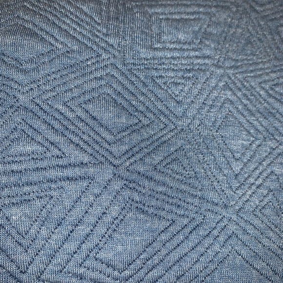 Foreign Exchange Crop Sweater - Picture 12 of 12